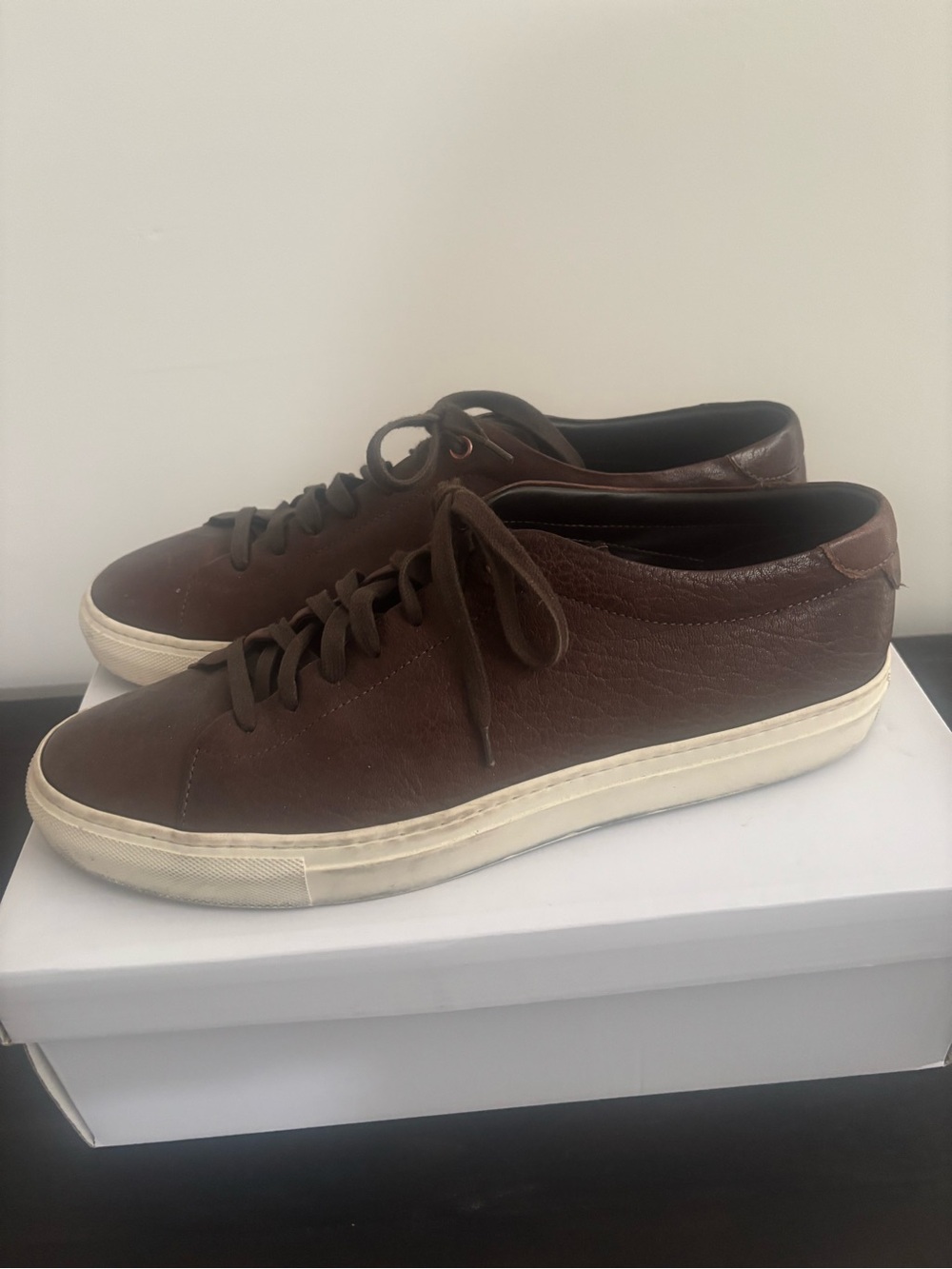 Goodman Brand Men's Brown Leather Low-Top Sneakers